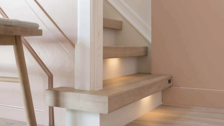 Wat zijn de kosten van een traprenovatie en waarom zou je je trap renoveren?