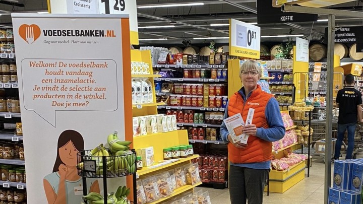 De Fairtrade Voedselbankactie bij Jumbo Grou vorig jaar.