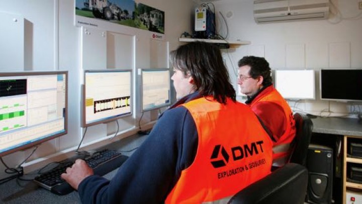 Het Duitse bedrijf DMT Group voert het seismisch onderzoek uit.