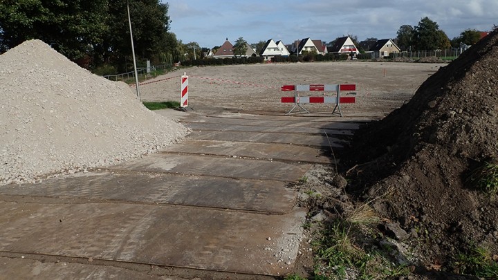 Tjepkema kan binnenkort beginnen met asfalteren. (Foto: Jikkie Piersma)